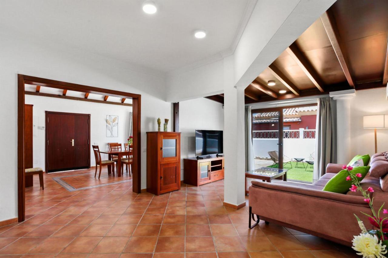 Villa Thomas Corralejo Exterior photo