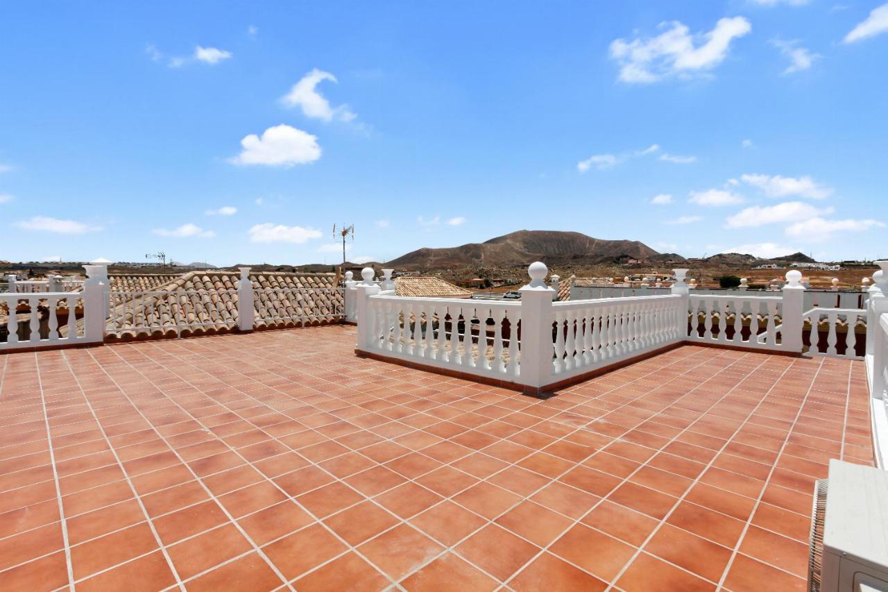 Villa Thomas Corralejo Exterior photo
