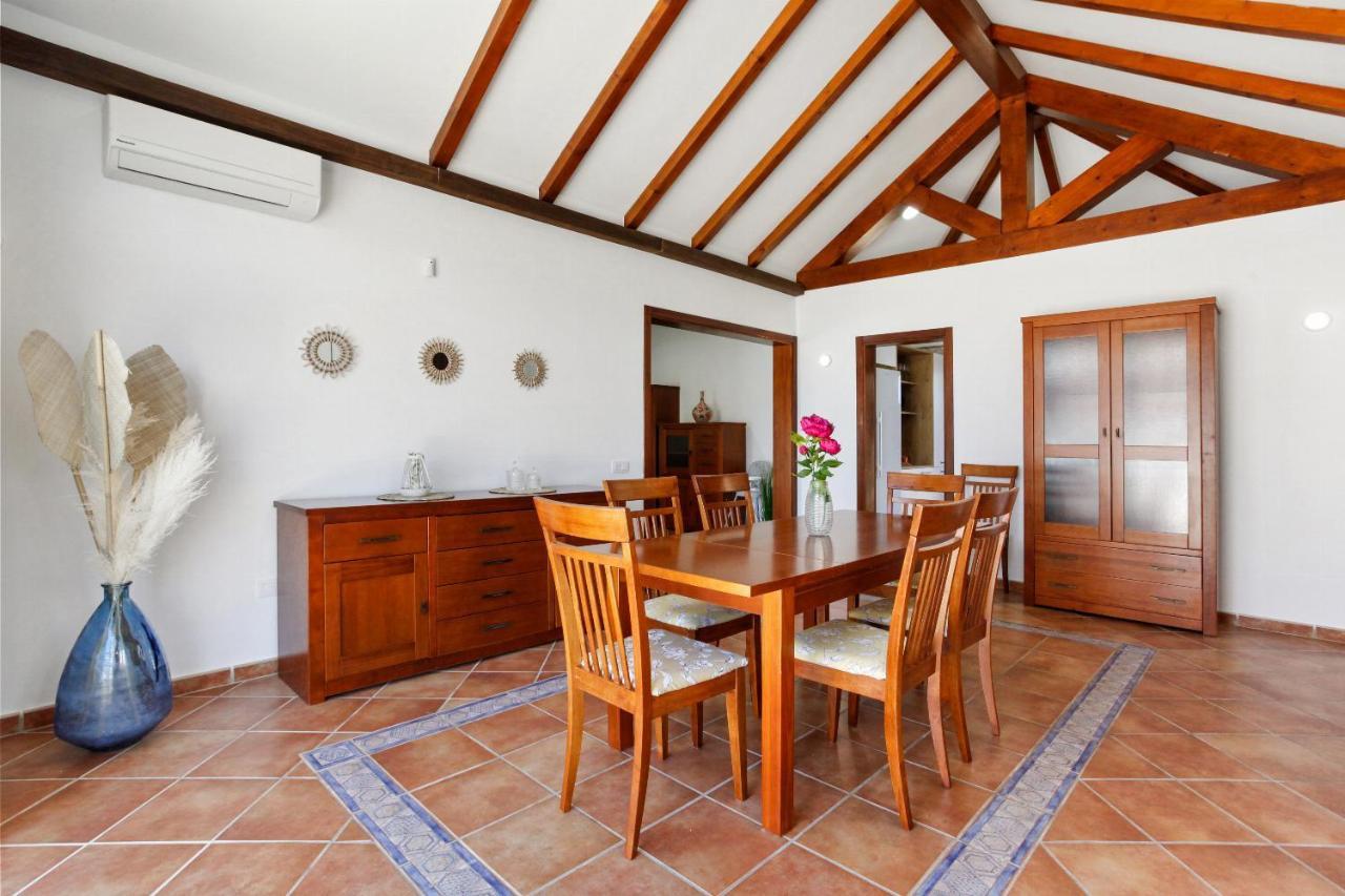 Villa Thomas Corralejo Exterior photo